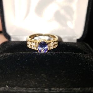 14 karat 1.10 CT OV Tanzanite Diamond Ring